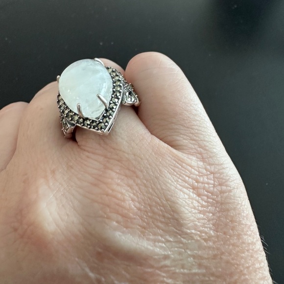 Vintage inspired Moonstone ring size 7 - Picture 9 of 13